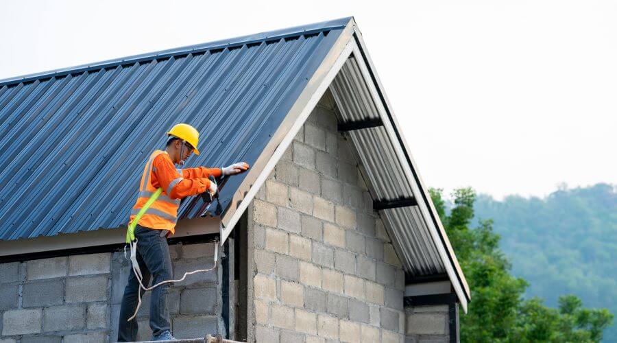 Professional Flat Roofing Installation in Deputy, IN